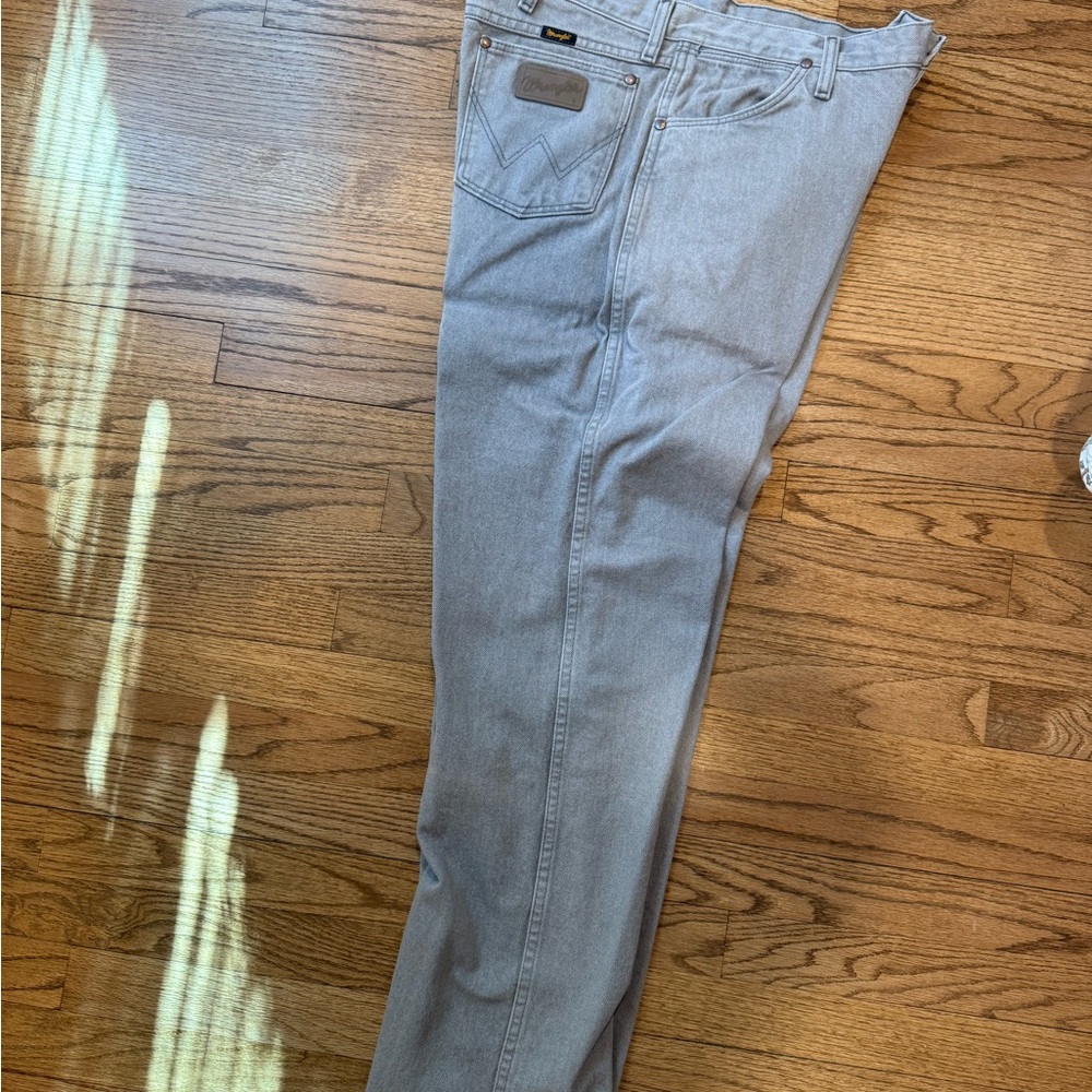 Wrangler Men's Light Gray Jeans 36X32